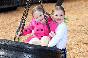 CocknBull Boutique Hotel