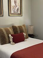 CocknBull Boutique Hotel