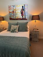 CocknBull Boutique Hotel