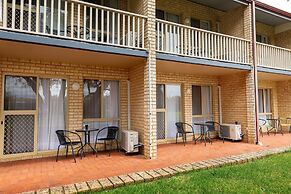 Busselton Villas & Glamping Village
