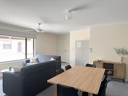 Port Vincent Motel & Apartments