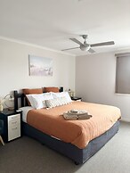 Port Vincent Motel & Apartments