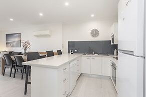 Captains Cove Waterfront Resort