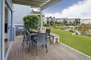 Captains Cove Waterfront Resort