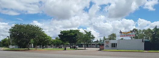 Fourth Avenue Motor Inn