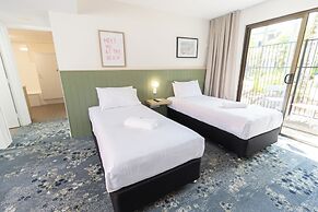 Currimundi Hotel Motel