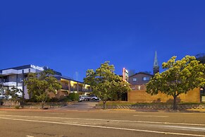 Centabrook Motor Inn