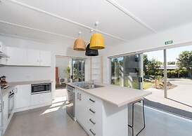 Tasman Holiday Parks - Papamoa Beach