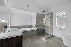 Tasman Holiday Parks - Papamoa Beach