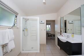 Tasman Holiday Parks - Papamoa Beach