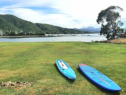 Bay Vista Waterfront Motel Picton