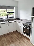 Bay Vista Waterfront Motel Picton