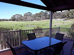 Cosy Corner Beach Cottages