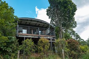 Whispering Valley Cottage Retreat