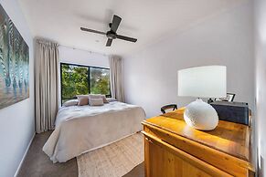 Whispering Valley Cottage Retreat