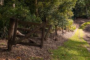 Whispering Valley Cottage Retreat