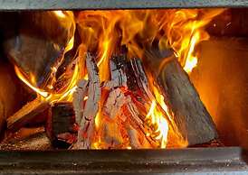 Whispering Valley Cottage Retreat