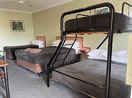 Yungaburra Park Motel