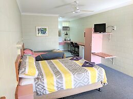 Yungaburra Park Motel