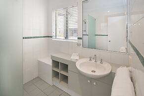 Bayshore Beachside Resort