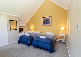 Bayshore Beachside Resort