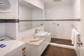 Bayshore Beachside Resort