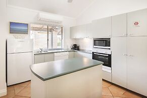 Bayshore Beachside Resort