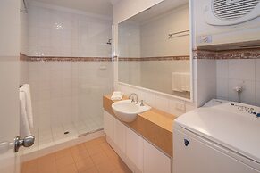 Bayshore Beachside Resort