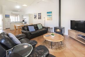 Bayshore Beachside Resort