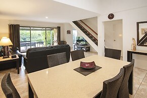 Bayshore Beachside Resort