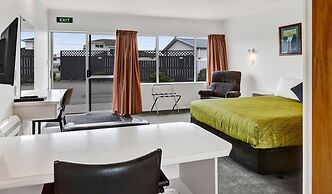 Avon Motel