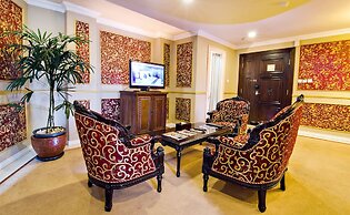 Amos Cozy Hotel & Convention Hall