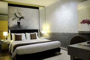 Amos Cozy Hotel & Convention Hall