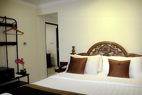 Amos Cozy Hotel & Convention Hall