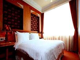 Amos Cozy Hotel & Convention Hall