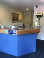 Cornwall Park Motor Inn