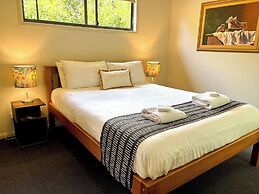 Tranquil Getaways On Obi Maleny