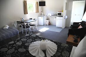 Blenheim Bridges Holiday Park