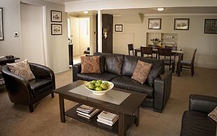 B&B @ the Redwoods