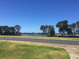 Abel Tasman Waterfront Motel