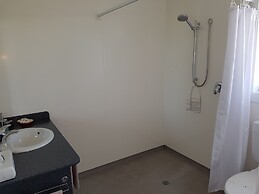 554 Moana Court Motel