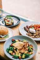 Stay at Hotel Steyne