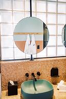 Stay at Hotel Steyne