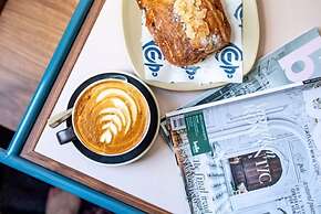 Stay at Hotel Steyne