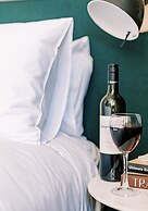 Stay at Hotel Steyne