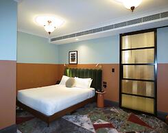 Stay at Hotel Steyne