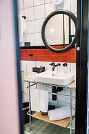 Stay at Hotel Steyne