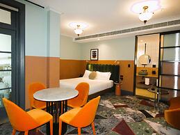 Stay at Hotel Steyne