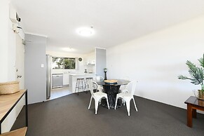 Kalua Holiday Apartments