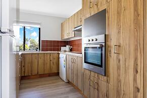 Kalua Holiday Apartments